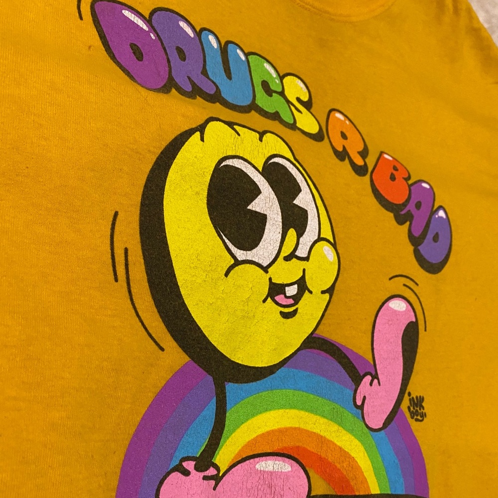 “Drugs R Bad” t-shirt
